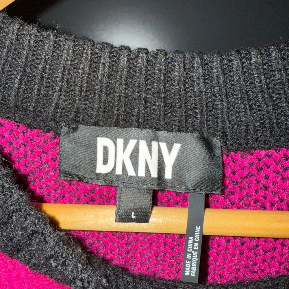 DKNY Vibrant Pink and Black Patterned Sweater - Picture 3 of 3